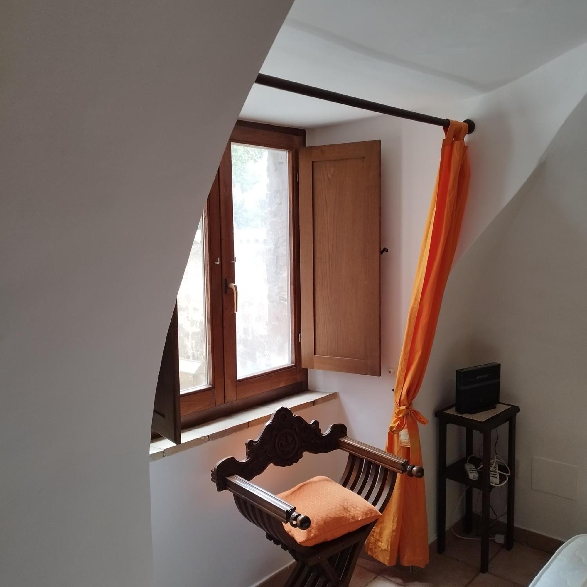 Casa Vacanza A Due Passi Da 奥维多 外观 照片