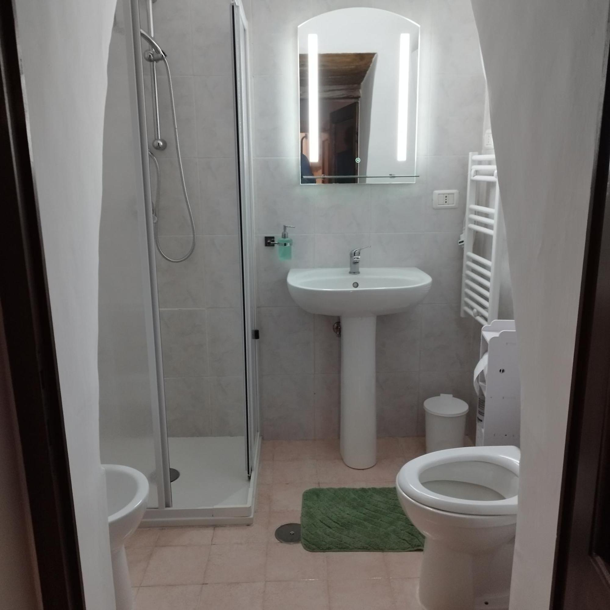 Casa Vacanza A Due Passi Da 奥维多 外观 照片